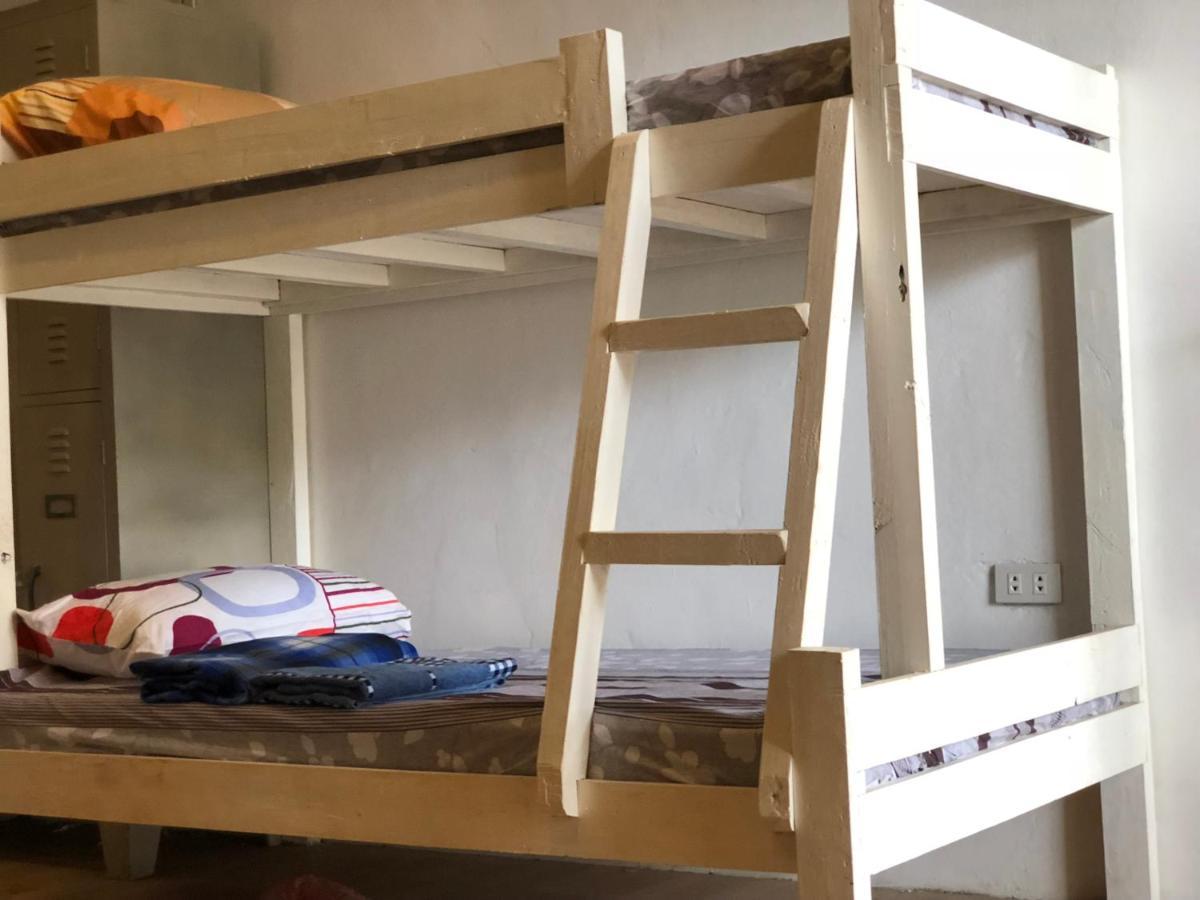 Alesseo Hostel Tiniguiban 외부 사진