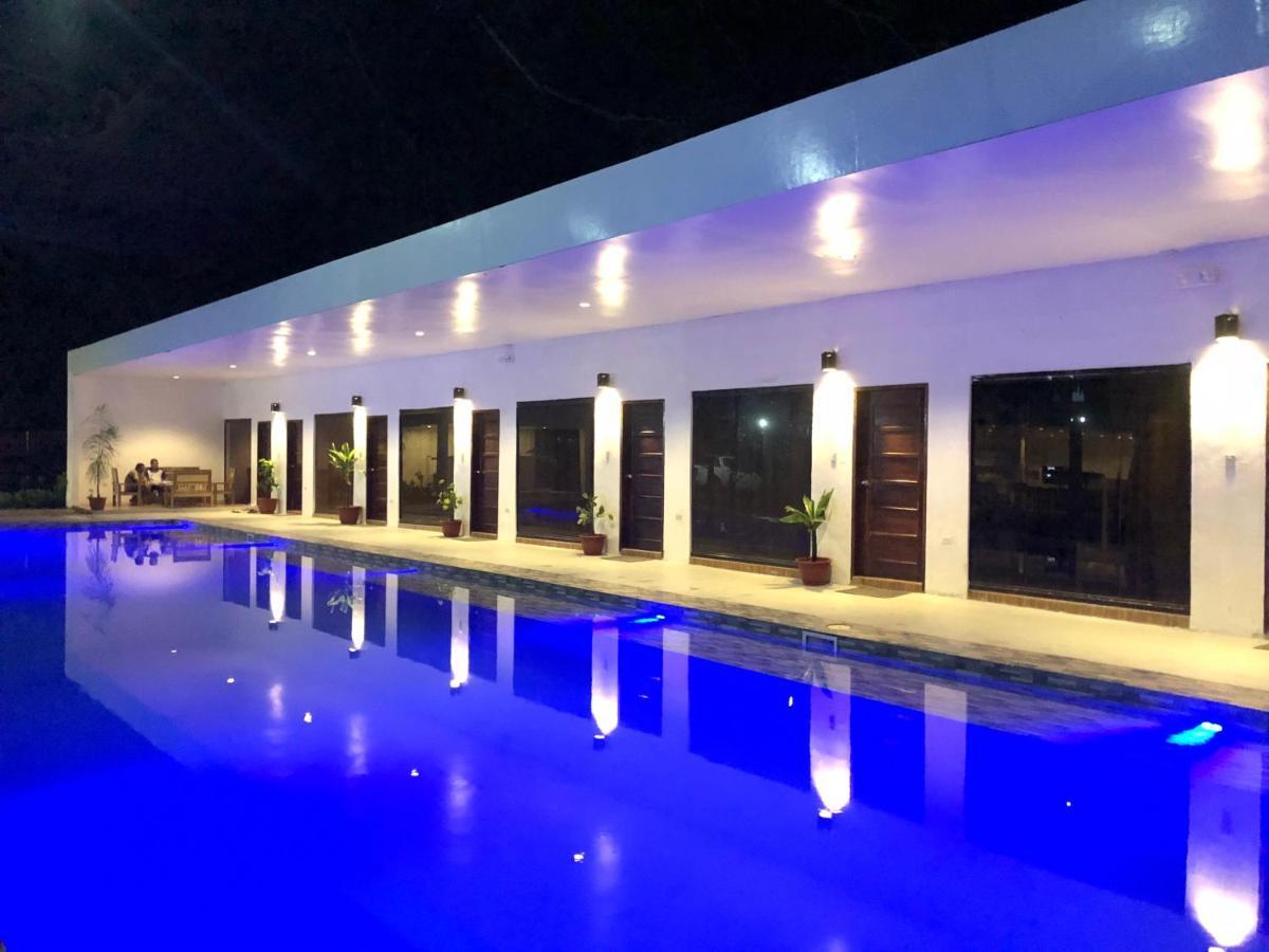 Alesseo Hostel Tiniguiban 외부 사진