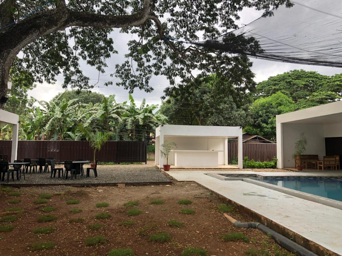 Alesseo Hostel Tiniguiban 외부 사진