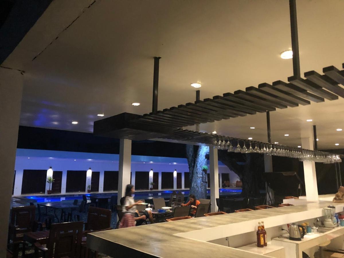 Alesseo Hostel Tiniguiban 외부 사진