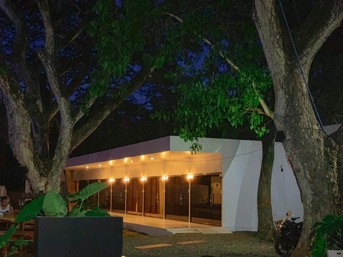 Alesseo Hostel Tiniguiban 외부 사진